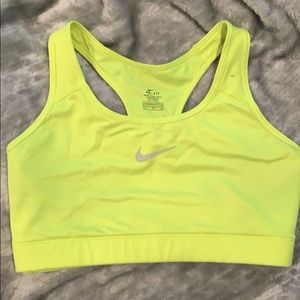 NIKE dri-fit neon sports bra✨